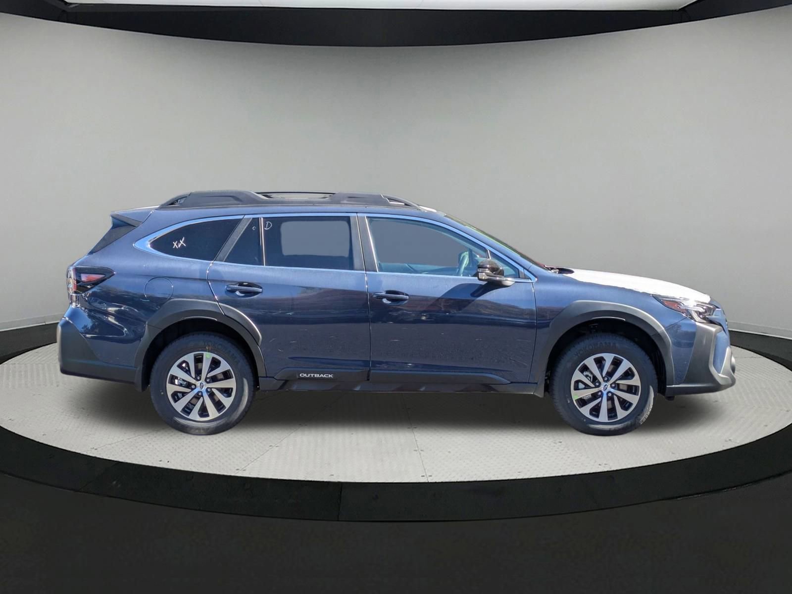 2025 Subaru Outback Premium photo 2