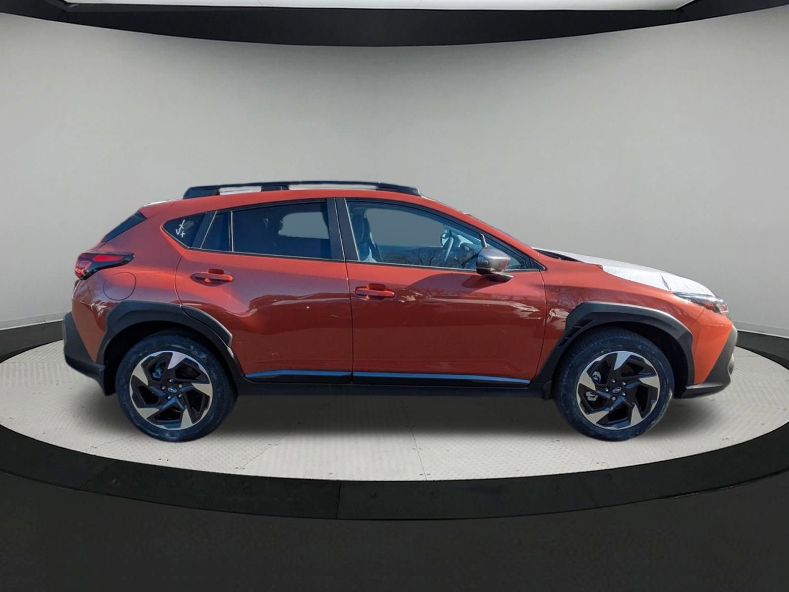 2025 Subaru Crosstrek Limited photo 2