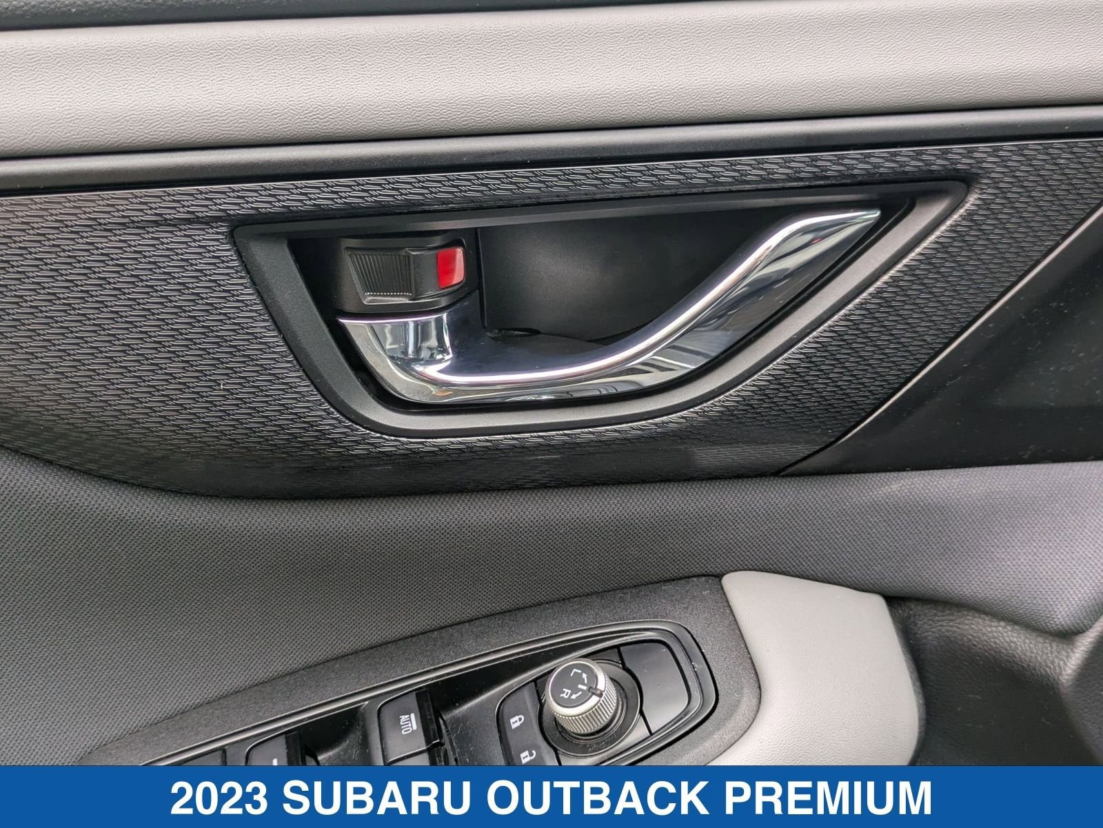 2023 Subaru Outback Premium - Photo 12