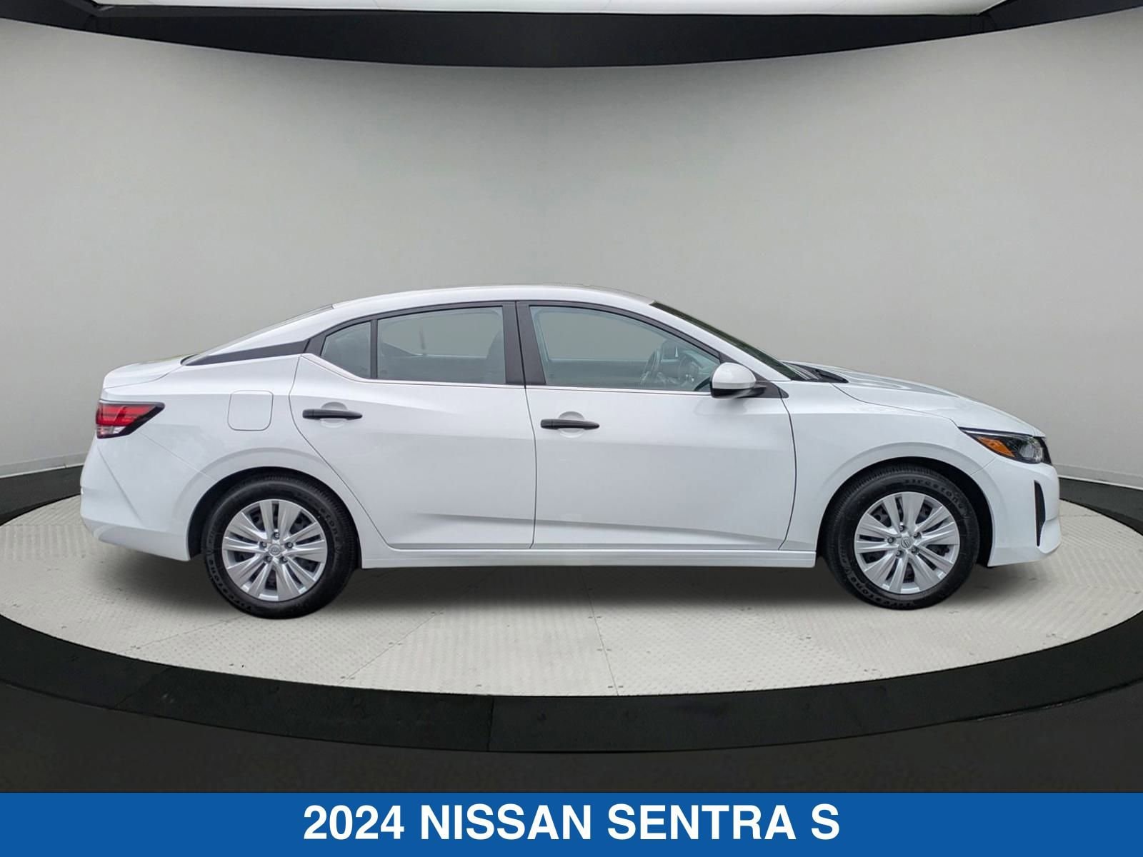 Used 2024 Nissan Sentra S with VIN 3N1AB8BV8RY220594 for sale in Vernon, CT