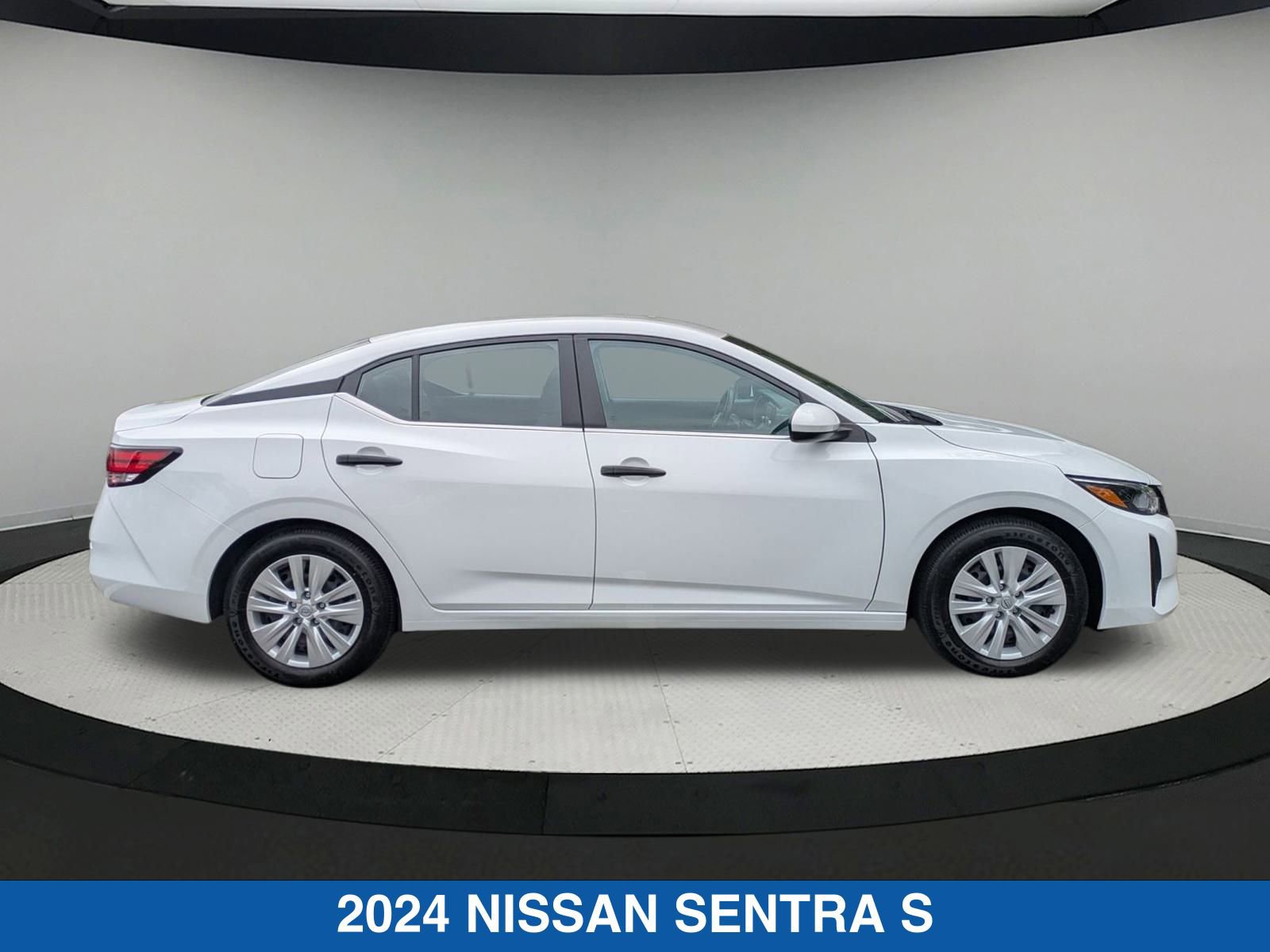 2024 Nissan Sentra S photo 2