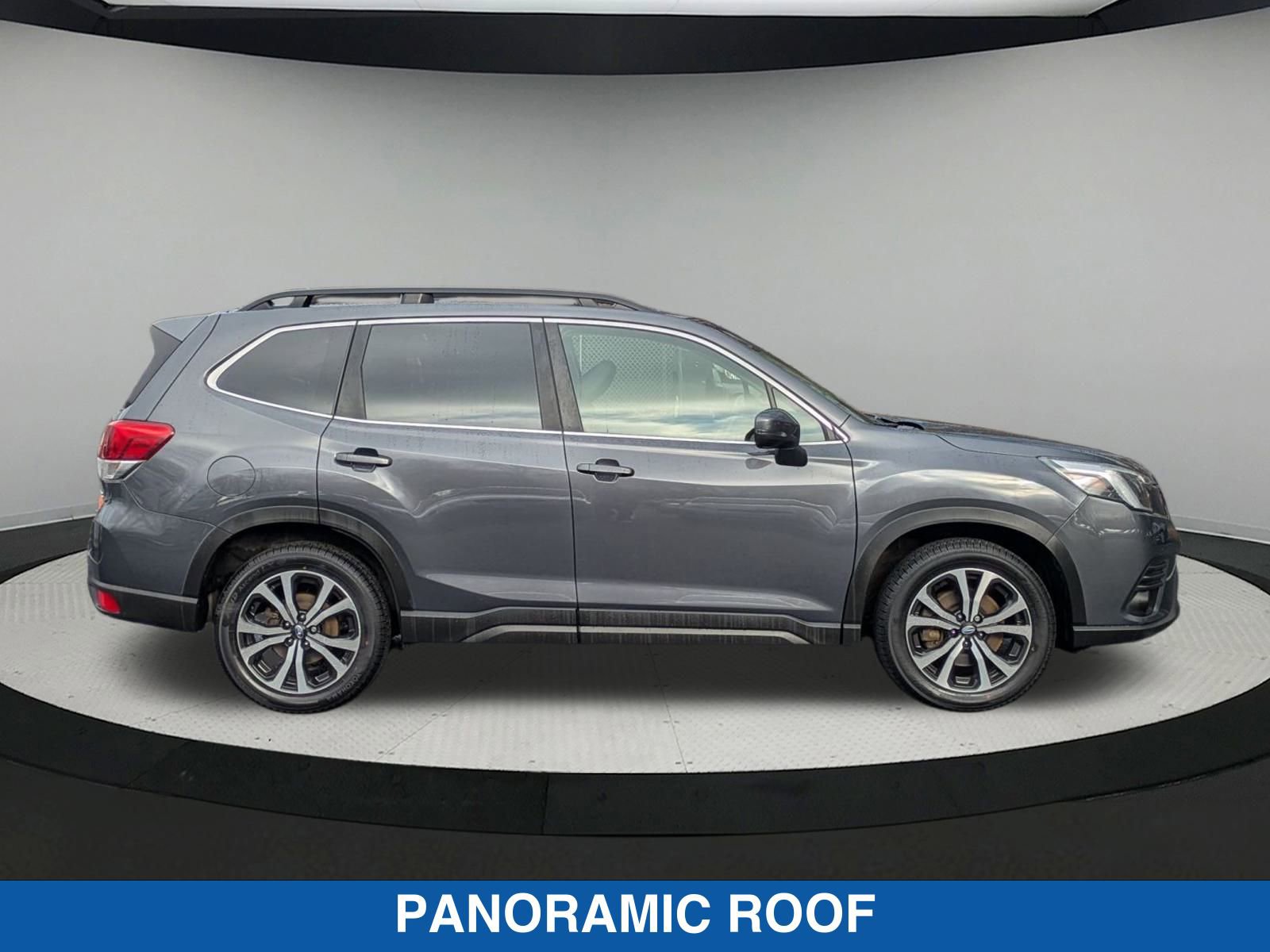 2023 Subaru Forester Limited photo 2