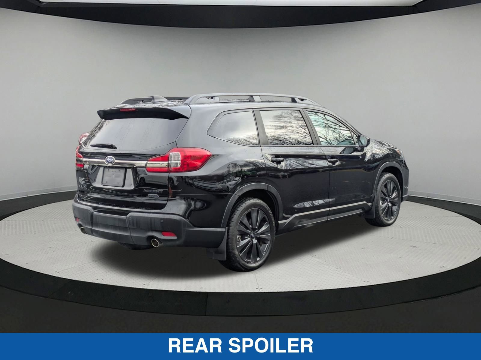 2022 Subaru Ascent Onyx Edition photo 3