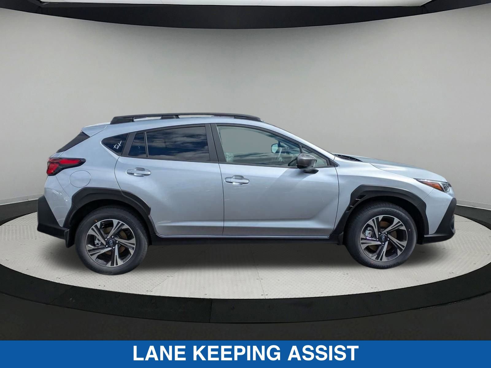2025 Subaru Crosstrek Premium photo 2