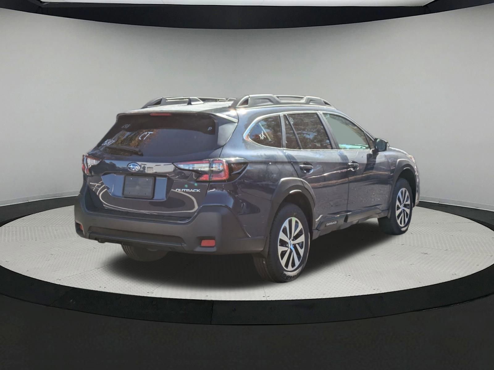 2025 Subaru Outback Premium photo 3