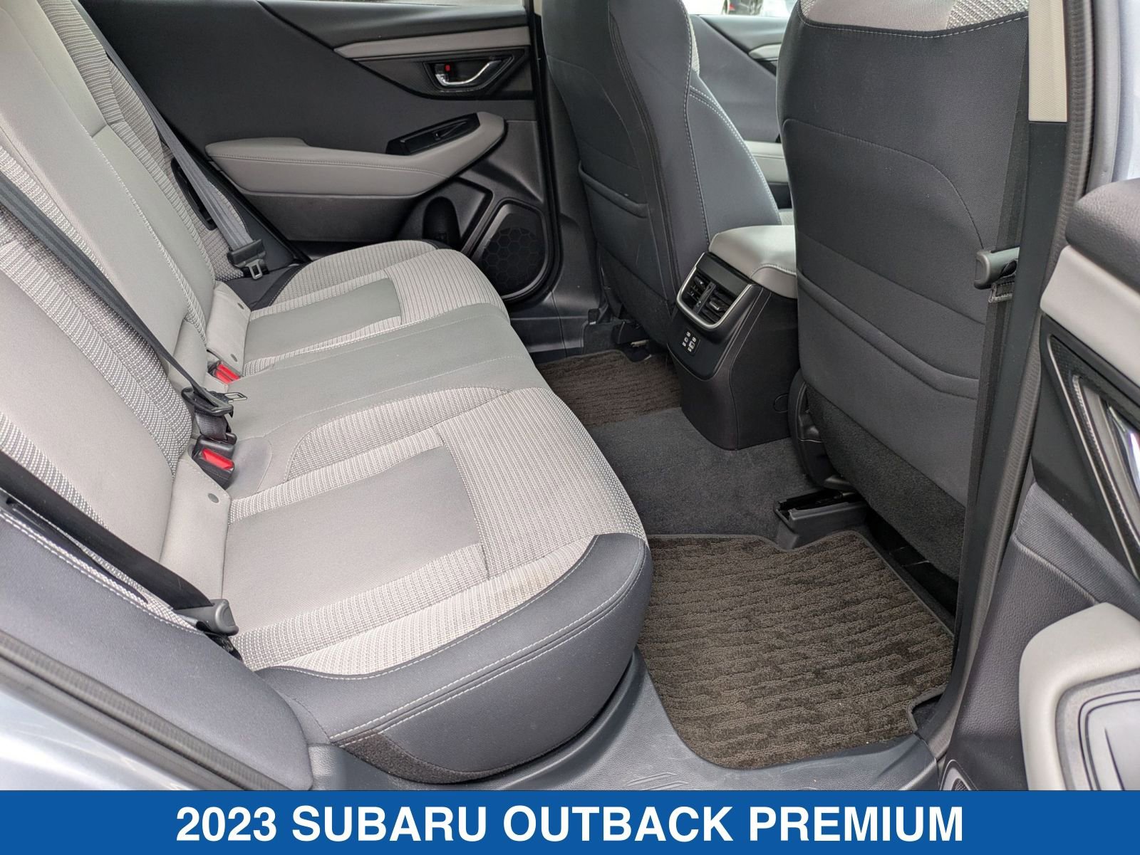 2023 Subaru Outback Premium - Photo 35