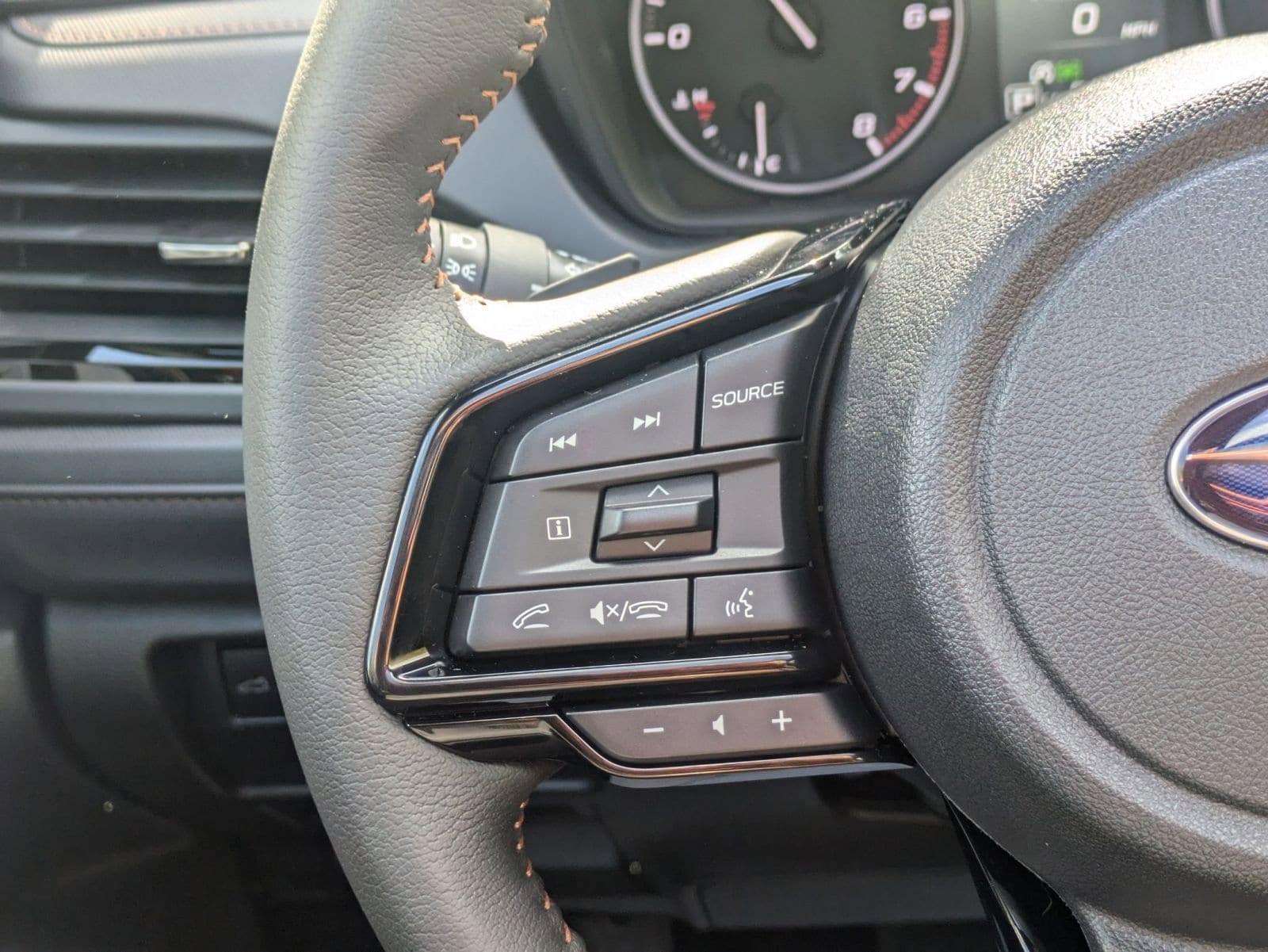 2025 Subaru Forester Touring - Photo 16