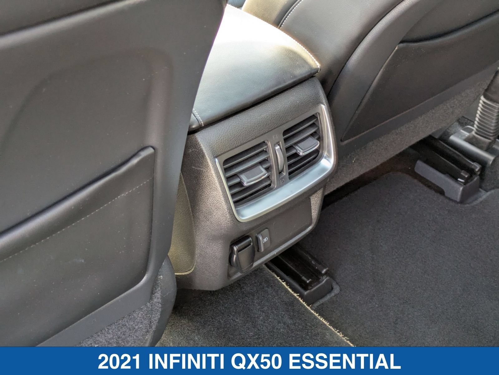 2021 INFINITI QX50 Essential - Photo 32