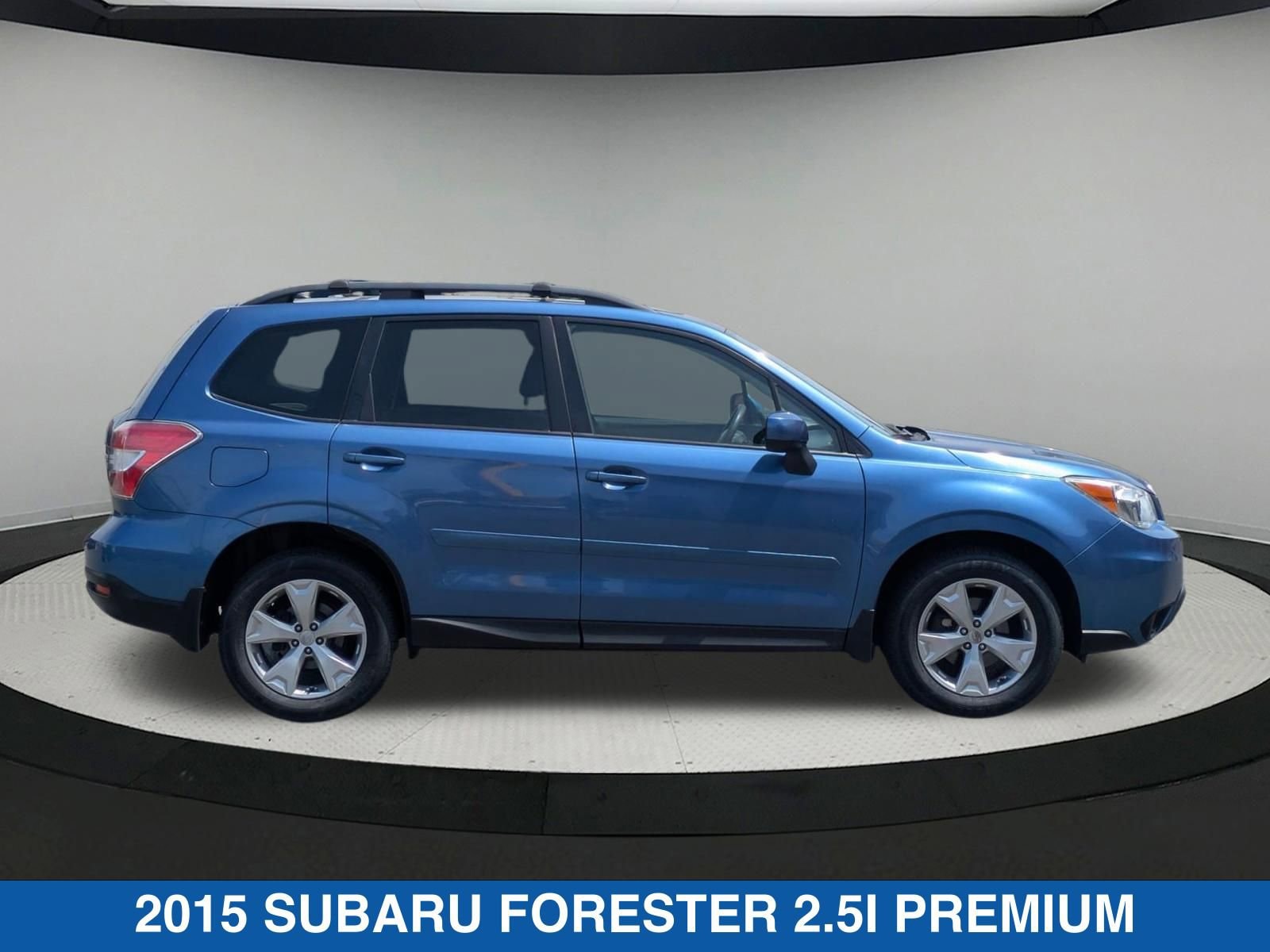Used 2015 Subaru Forester i Premium with VIN JF2SJADC5FH457737 for sale in Vernon, CT