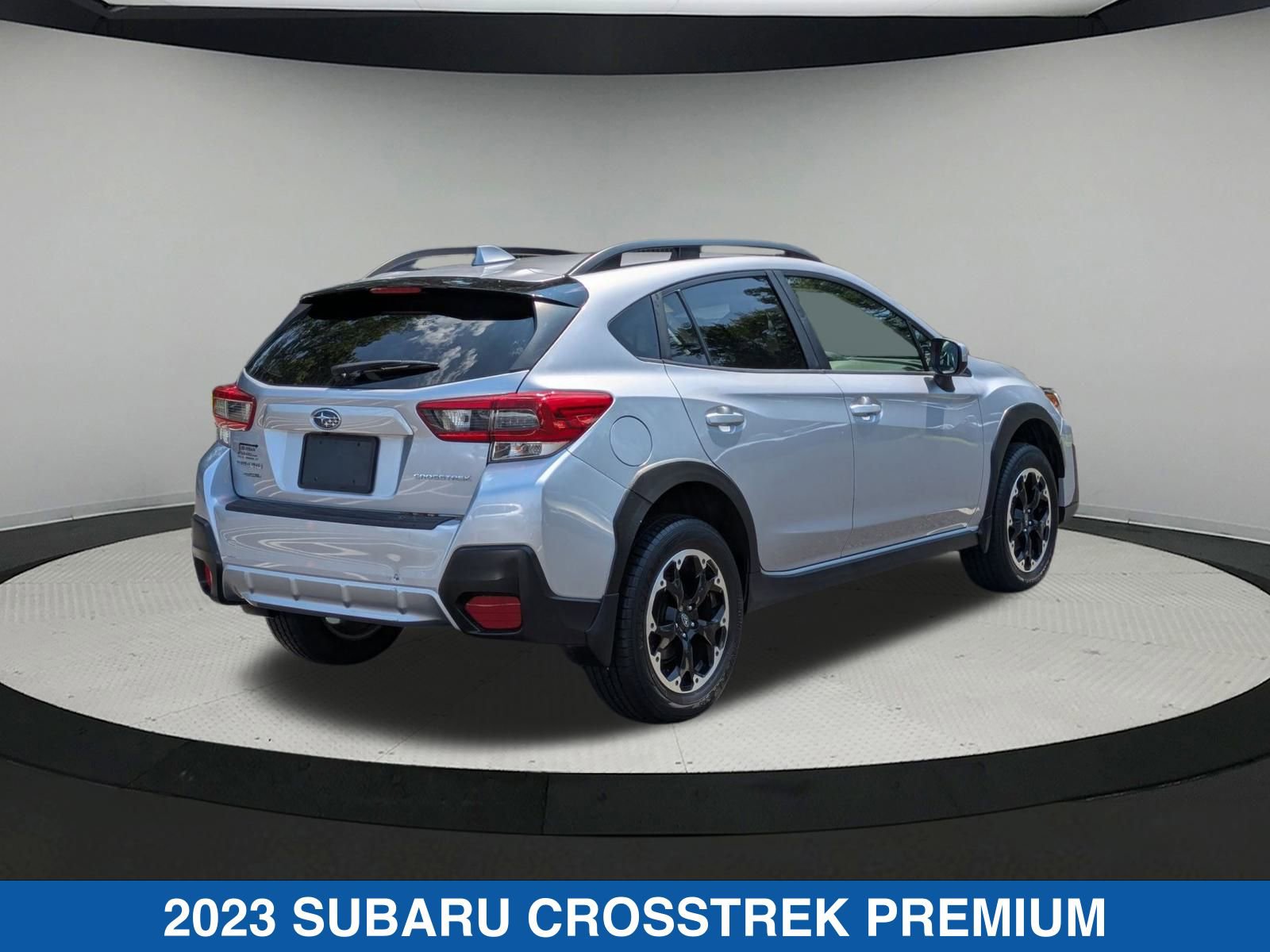 2023 Subaru Crosstrek Premium photo 3