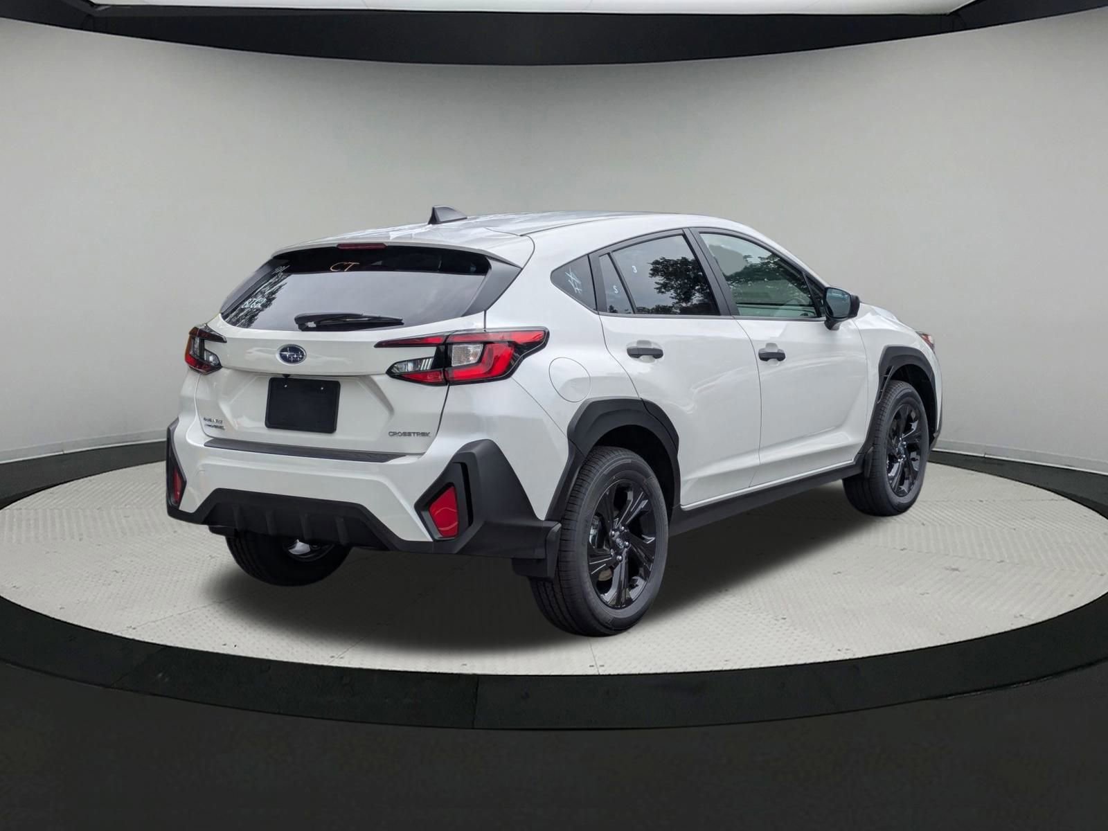 2025 Subaru Crosstrek Base photo 3