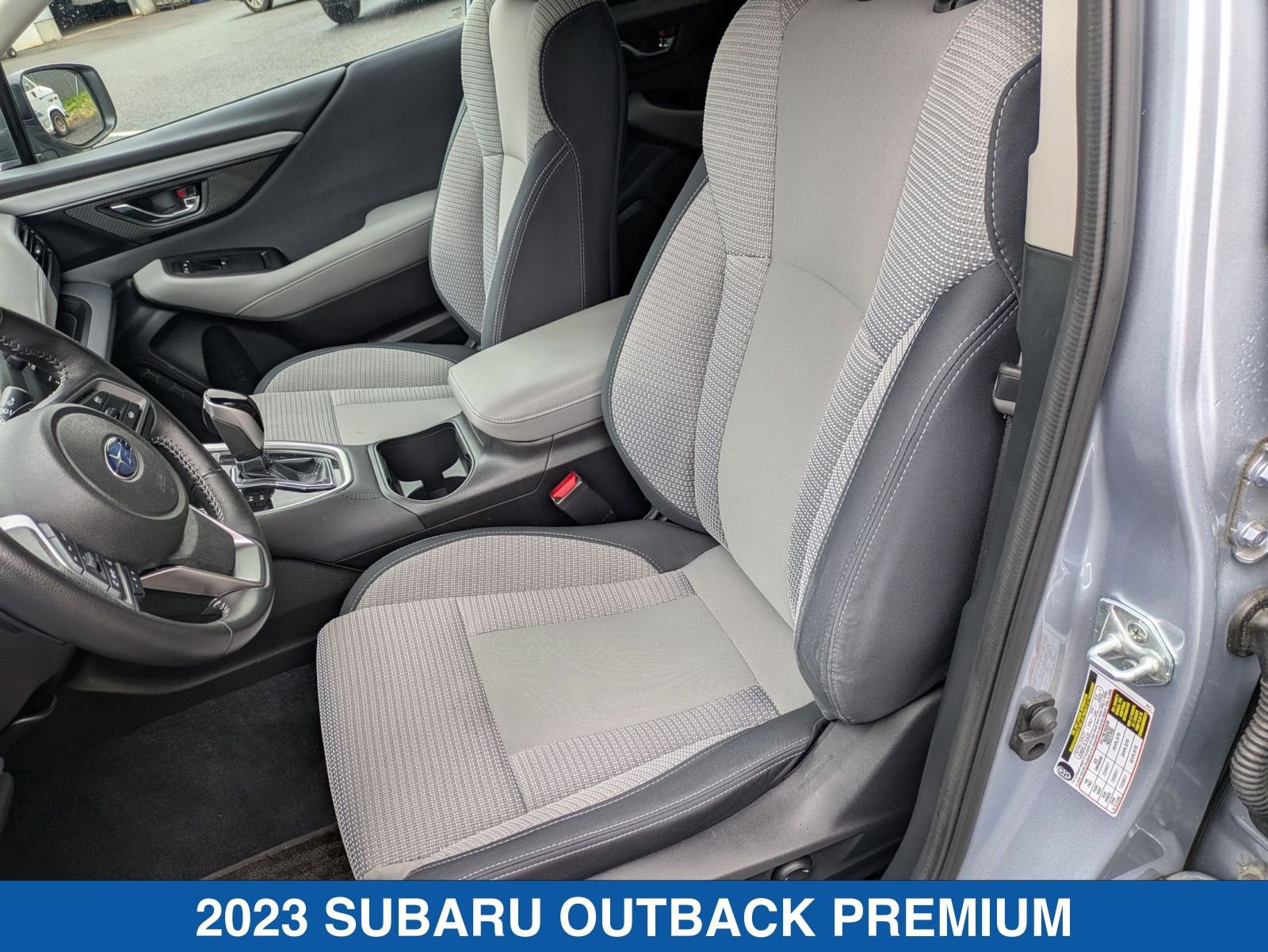 2023 Subaru Outback Premium - Photo 15