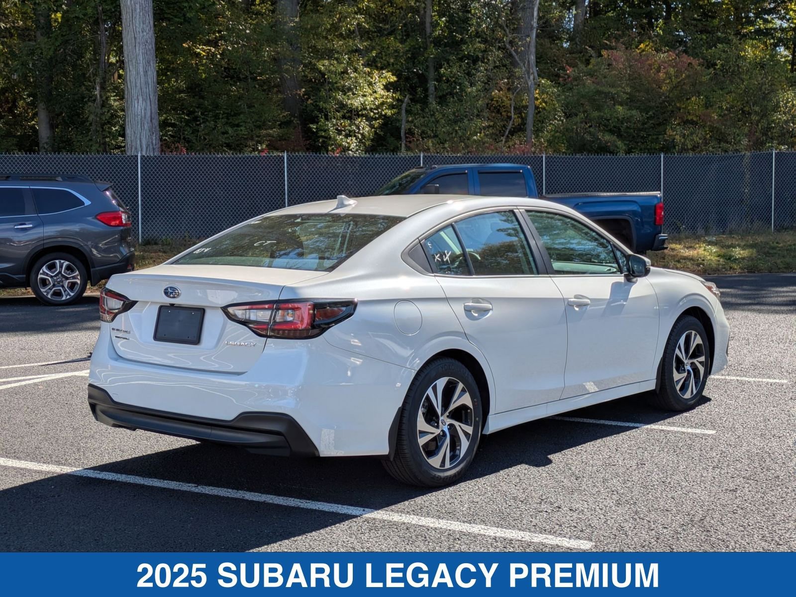 2025 Subaru Legacy Premium photo 3