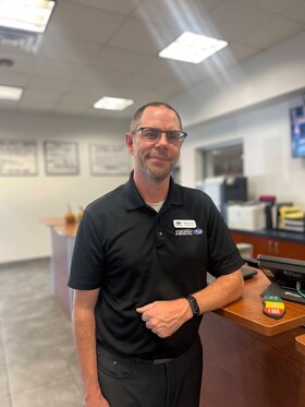Staff member Keith Connors from ID_859fa8b13c87