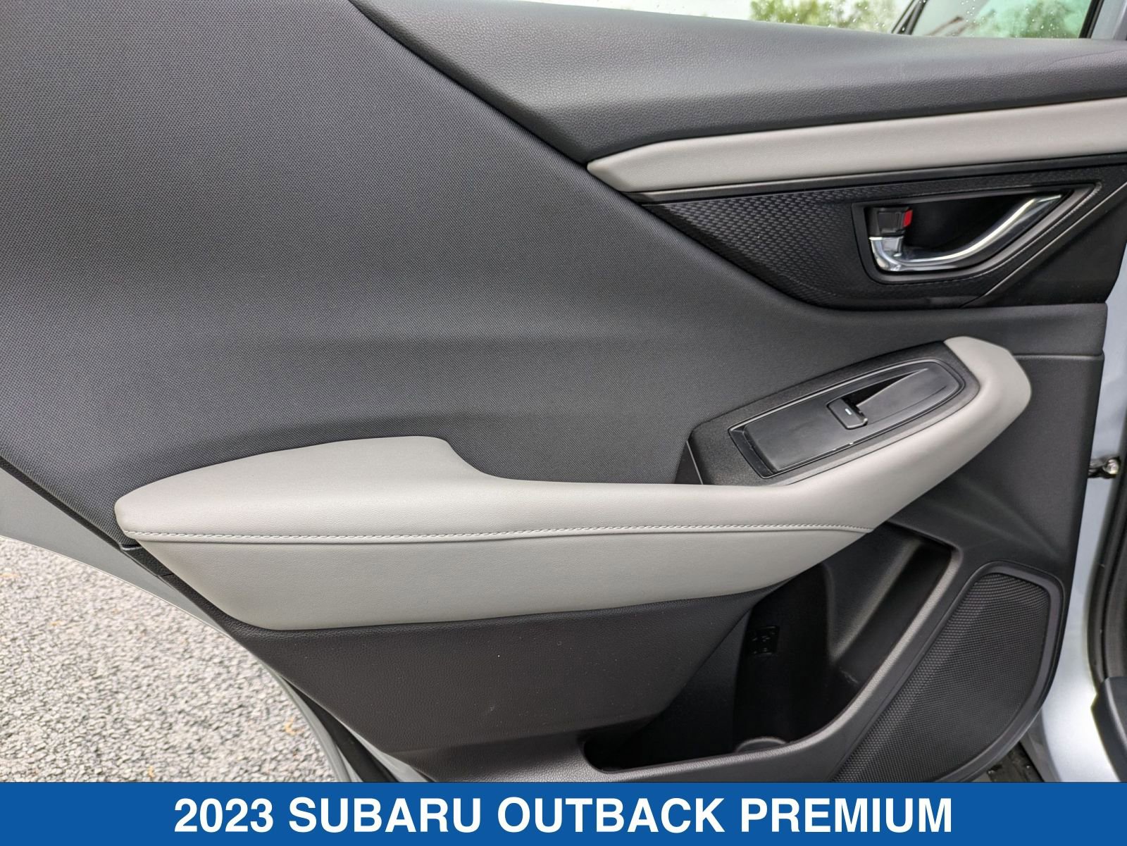 2023 Subaru Outback Premium - Photo 30