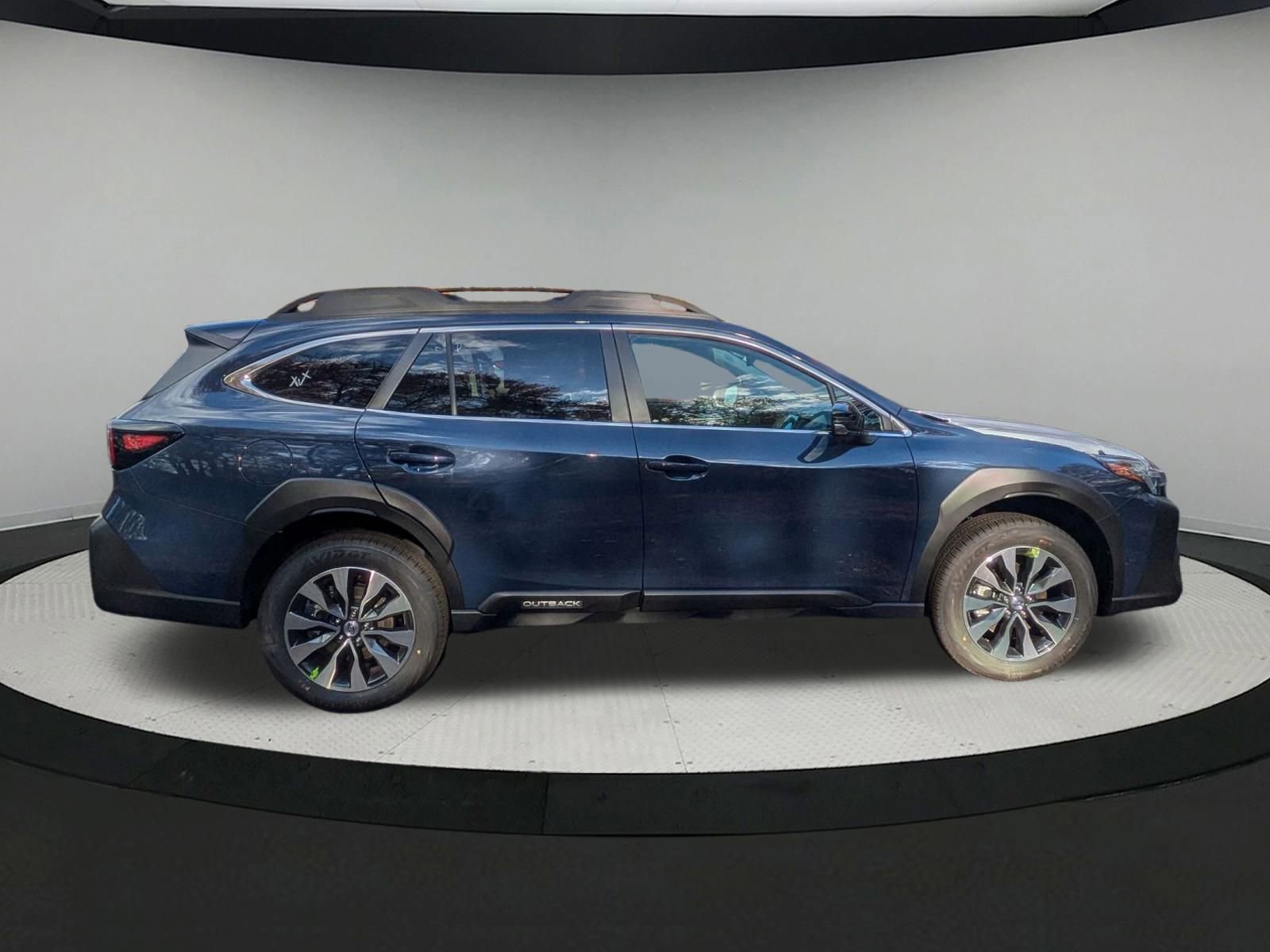 2025 Subaru Outback Limited photo 2