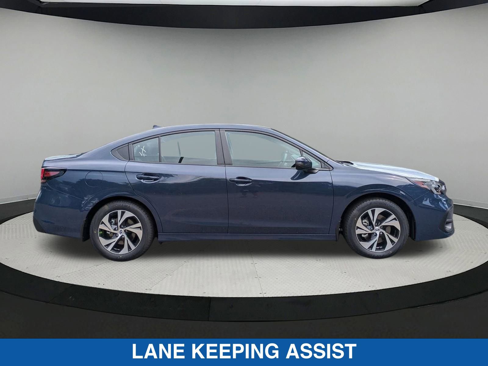 2025 Subaru Legacy Premium photo 2