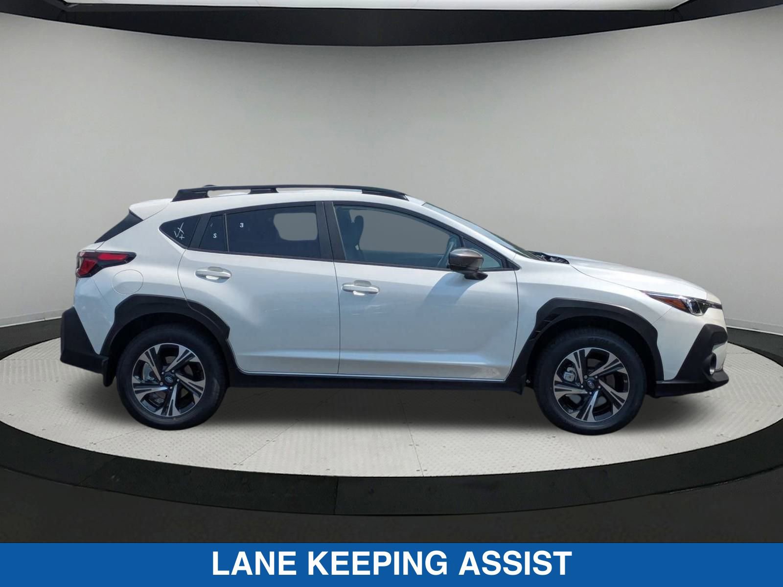 2025 Subaru Crosstrek Premium photo 2