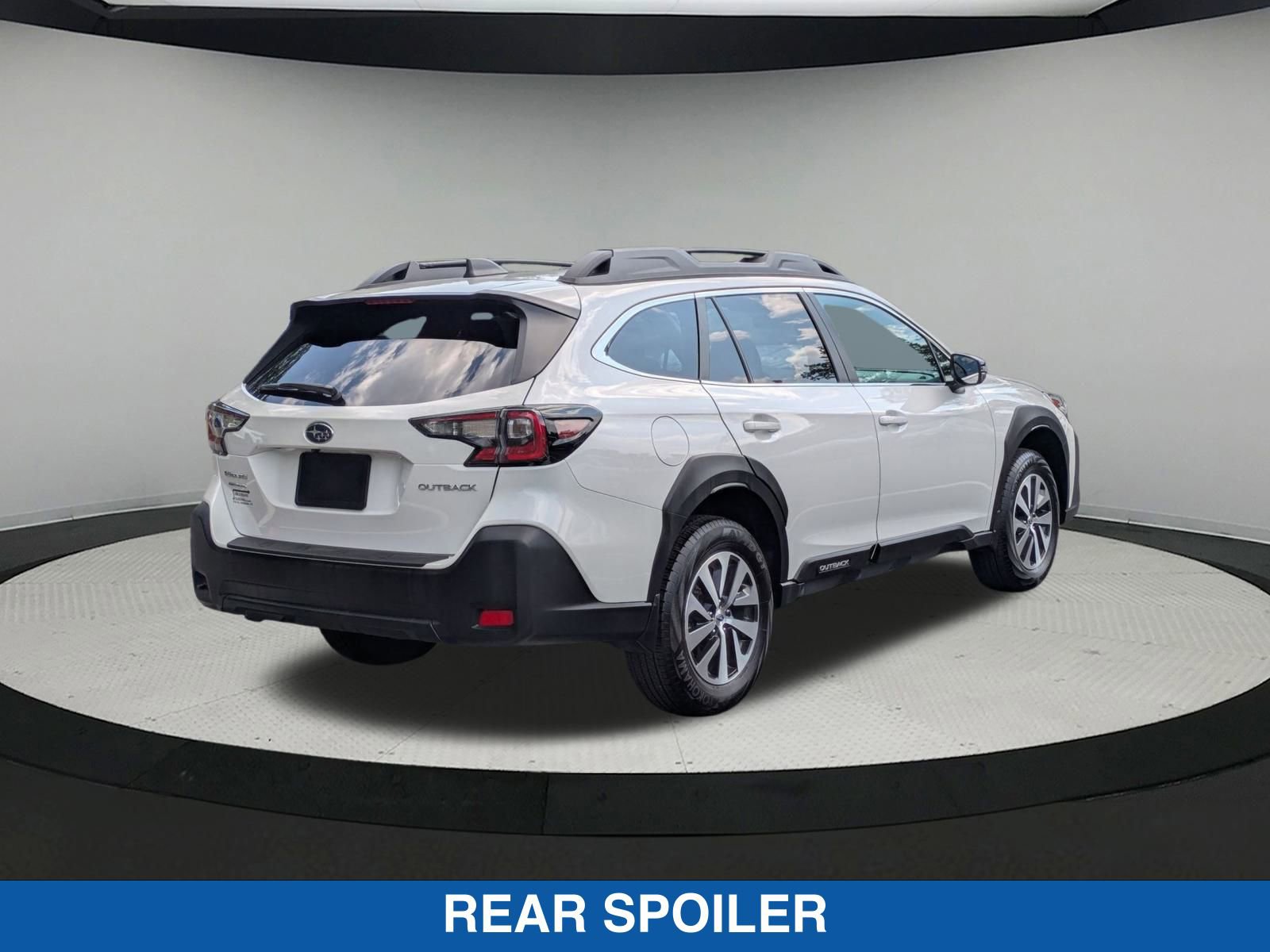 2024 Subaru Outback Premium photo 3