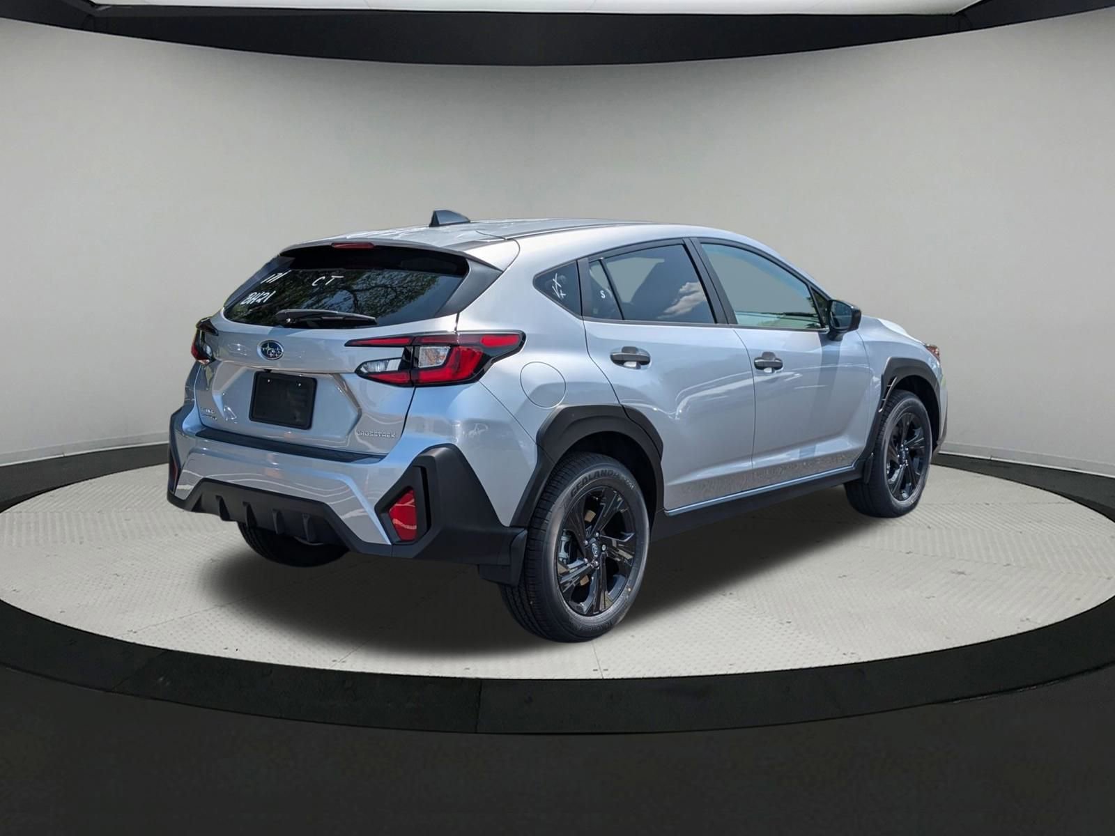 2025 Subaru Crosstrek Base photo 3