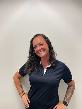 Staff member Angela Williams from ID_859fa8b13c87