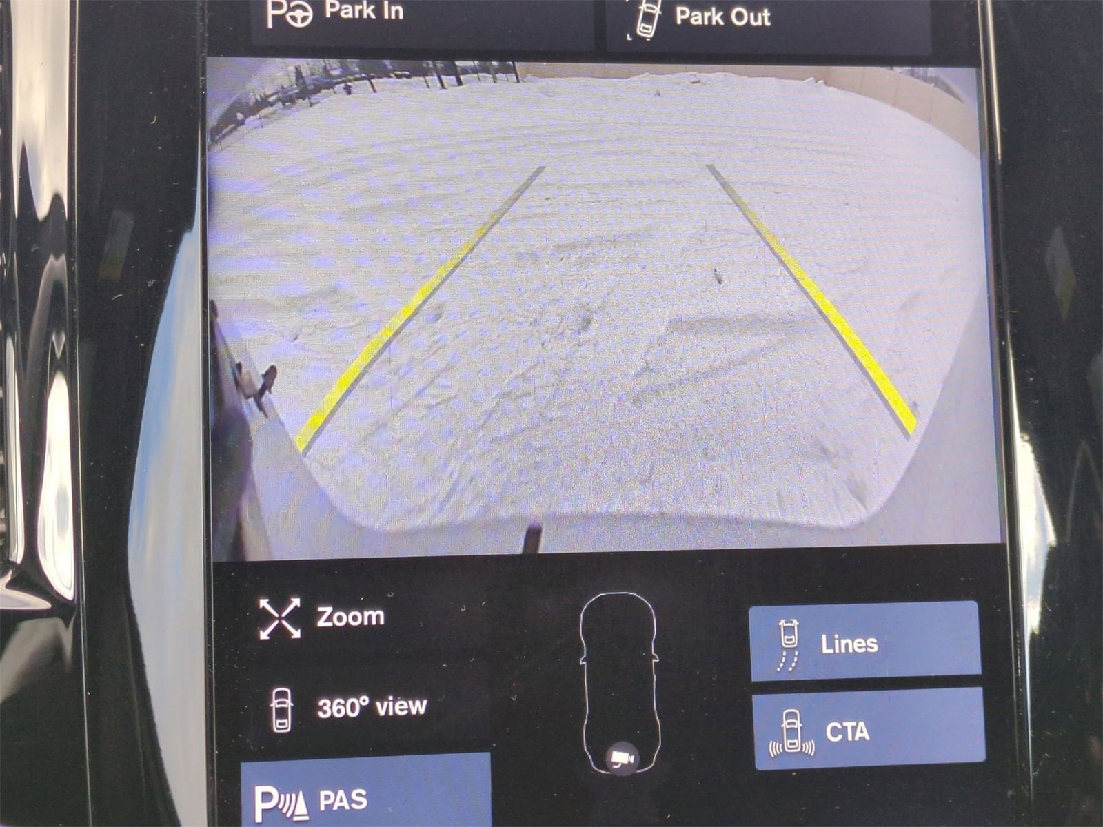 Thumbnail: 2016 Volvo XC90 - 32