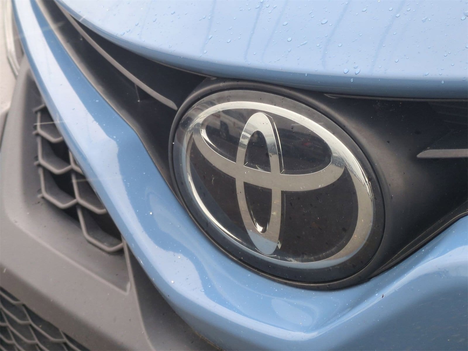 Thumbnail: 2023 Toyota Camry - 12