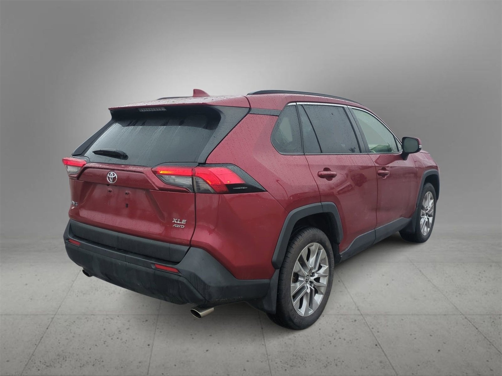 Thumbnail: 2020 Toyota RAV4 - 8