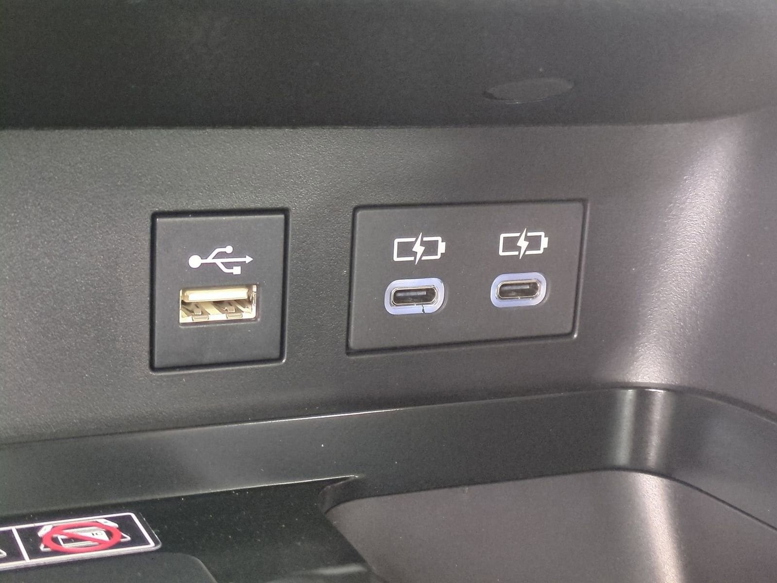 Thumbnail: 2026 Toyota Camry - 31