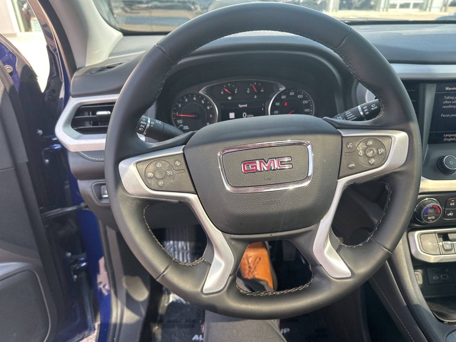Thumbnail: 2023 GMC Acadia - 5