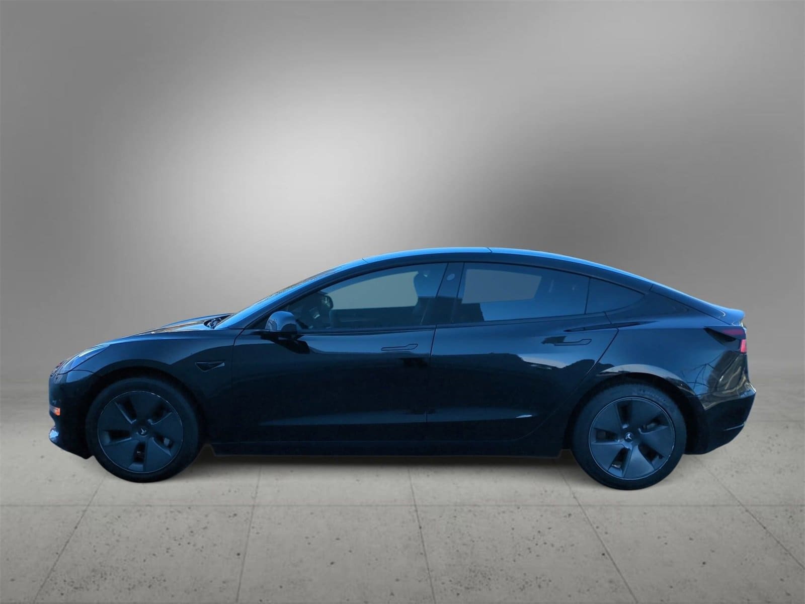 Thumbnail: 2021 Tesla Model 3 - 5