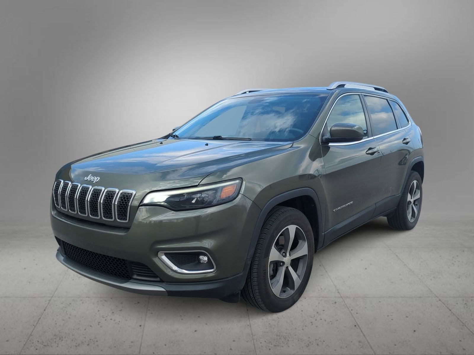 Thumbnail: 2019 Jeep Cherokee - 4