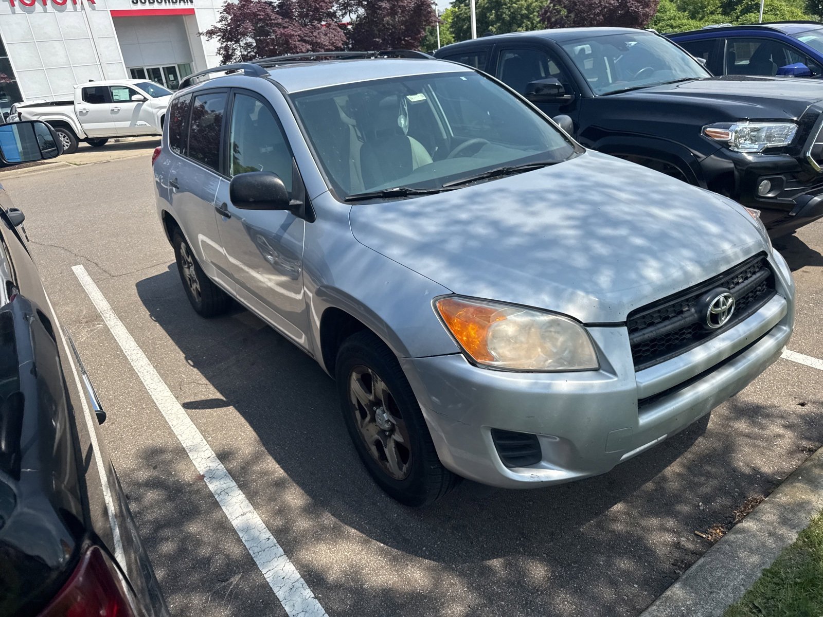 Thumbnail: 2011 Toyota RAV4 - 3
