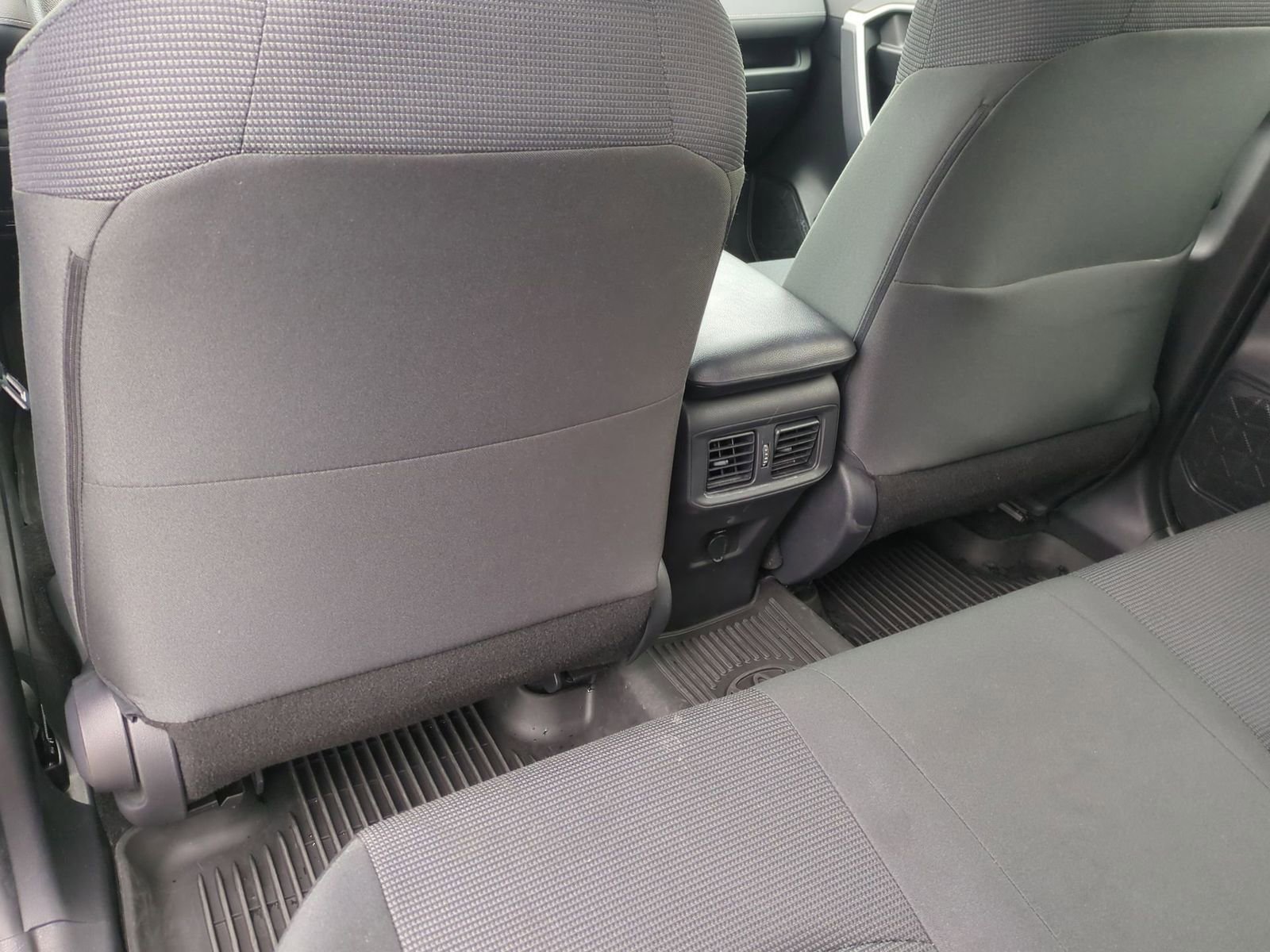 Thumbnail: 2023 Toyota RAV4 - 17