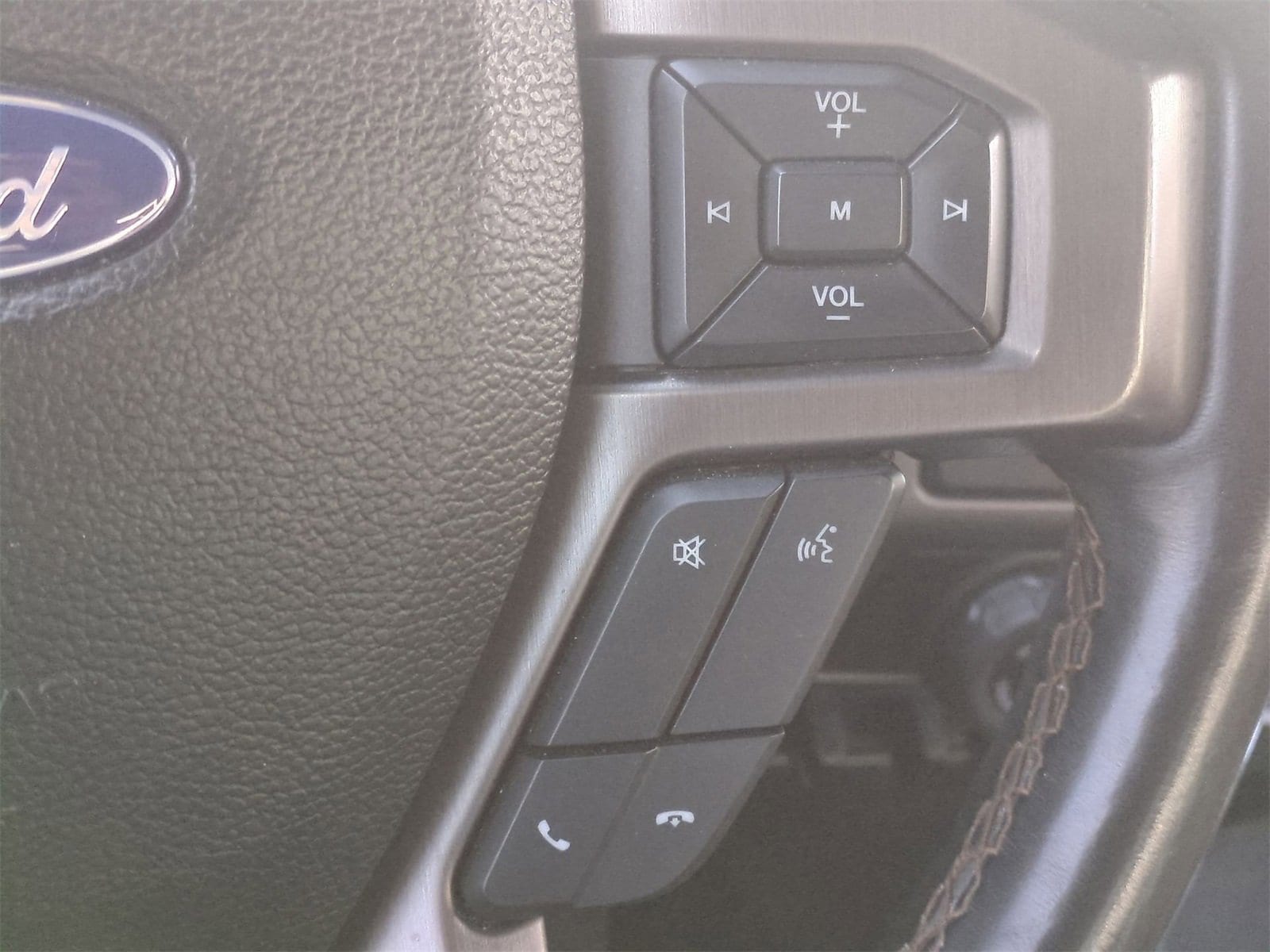 Thumbnail: 2016 Ford F-150 - 26