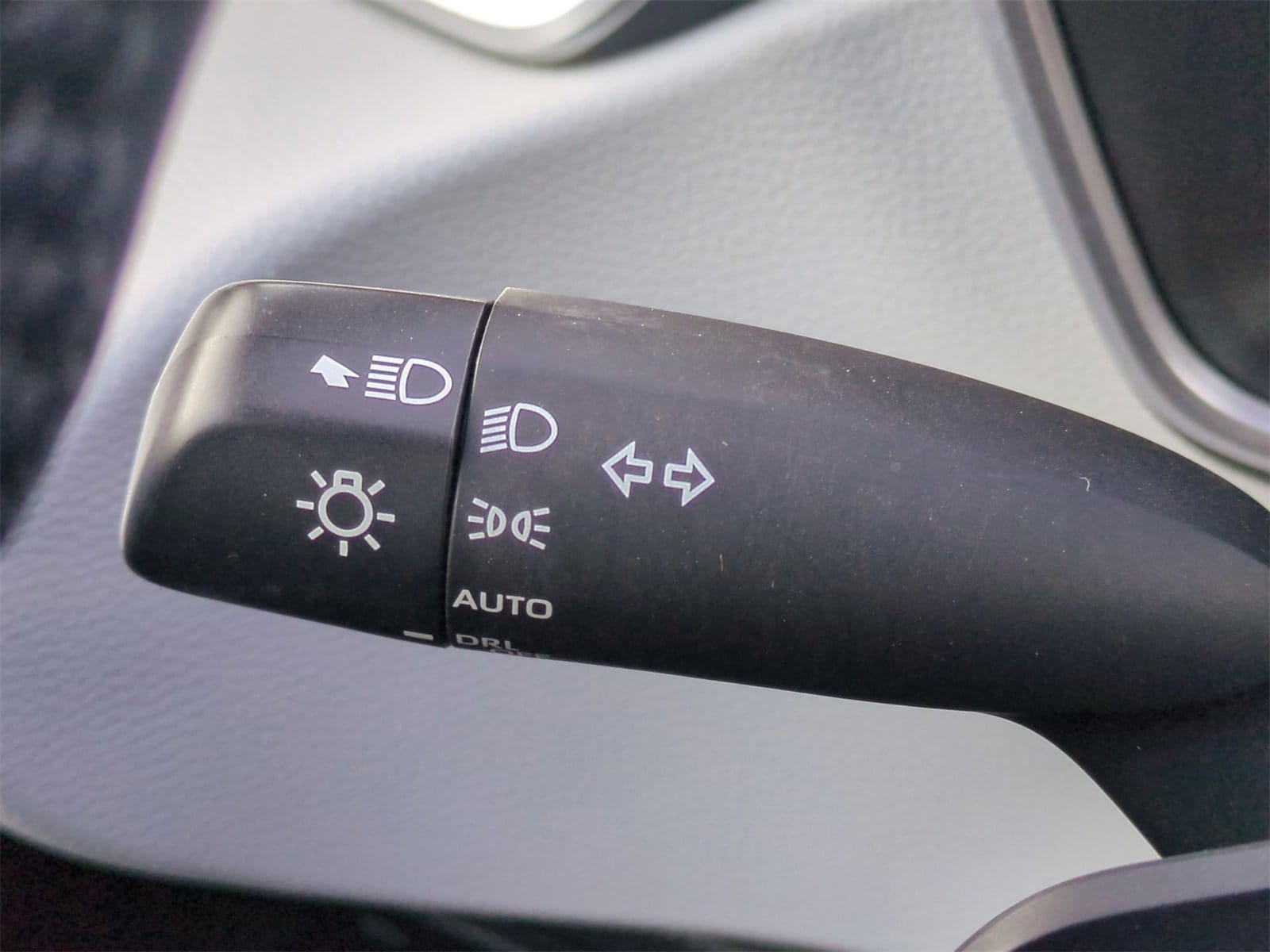 Thumbnail: 2021 Toyota Corolla - 26