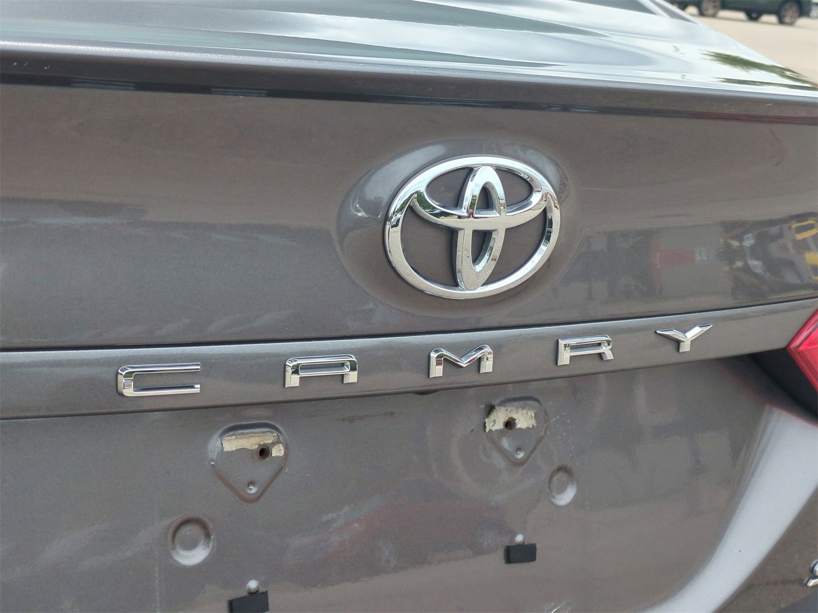 Thumbnail: 2019 Toyota Camry - 13