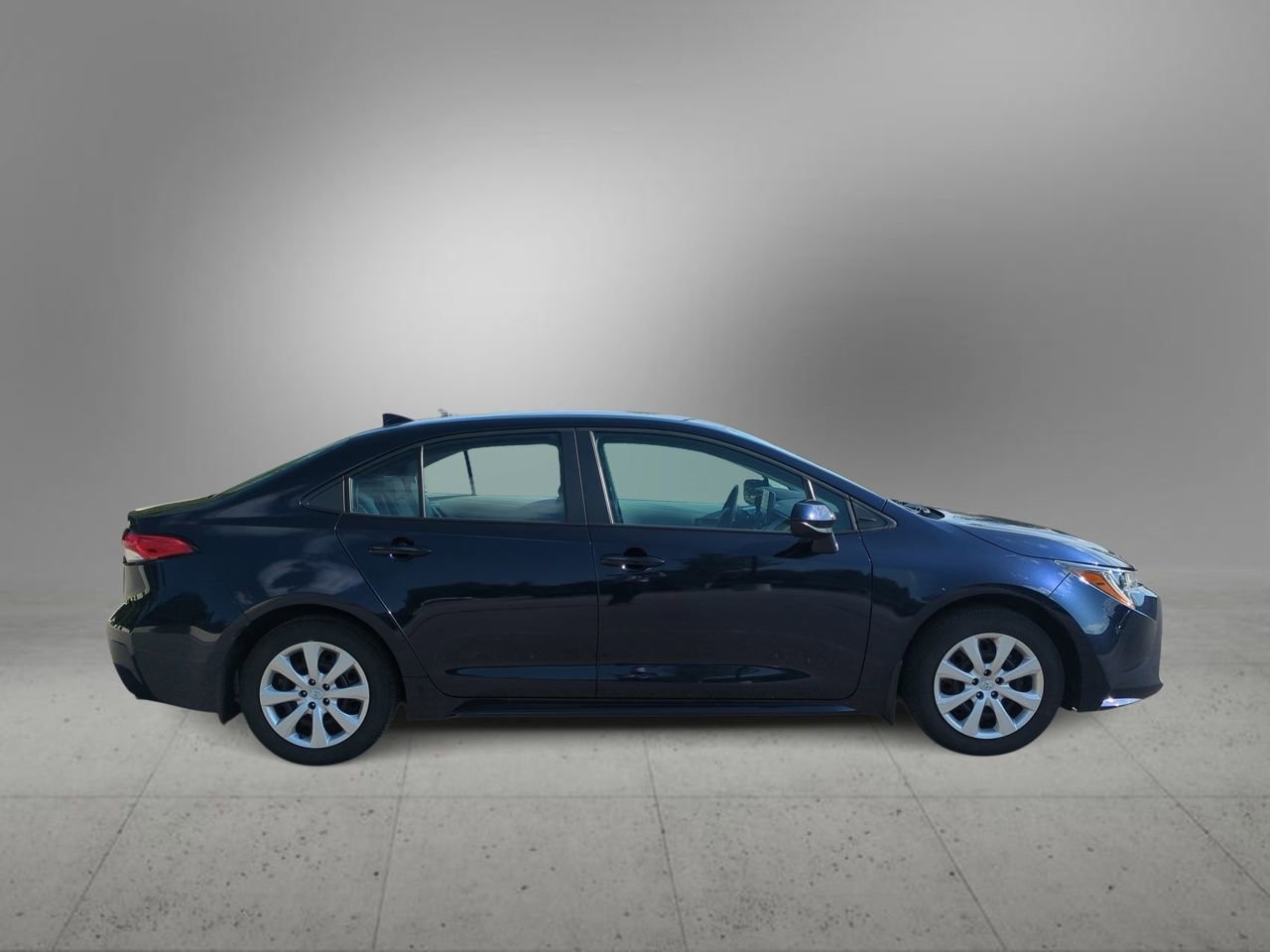 Thumbnail: 2022 Toyota Corolla - 9