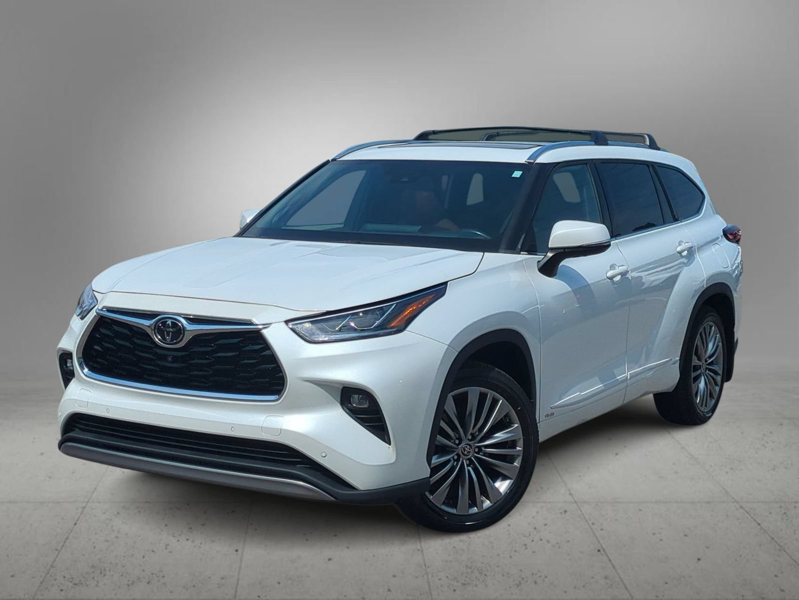 Certified 2022 Toyota Highlander Hybrid Platinum SUV