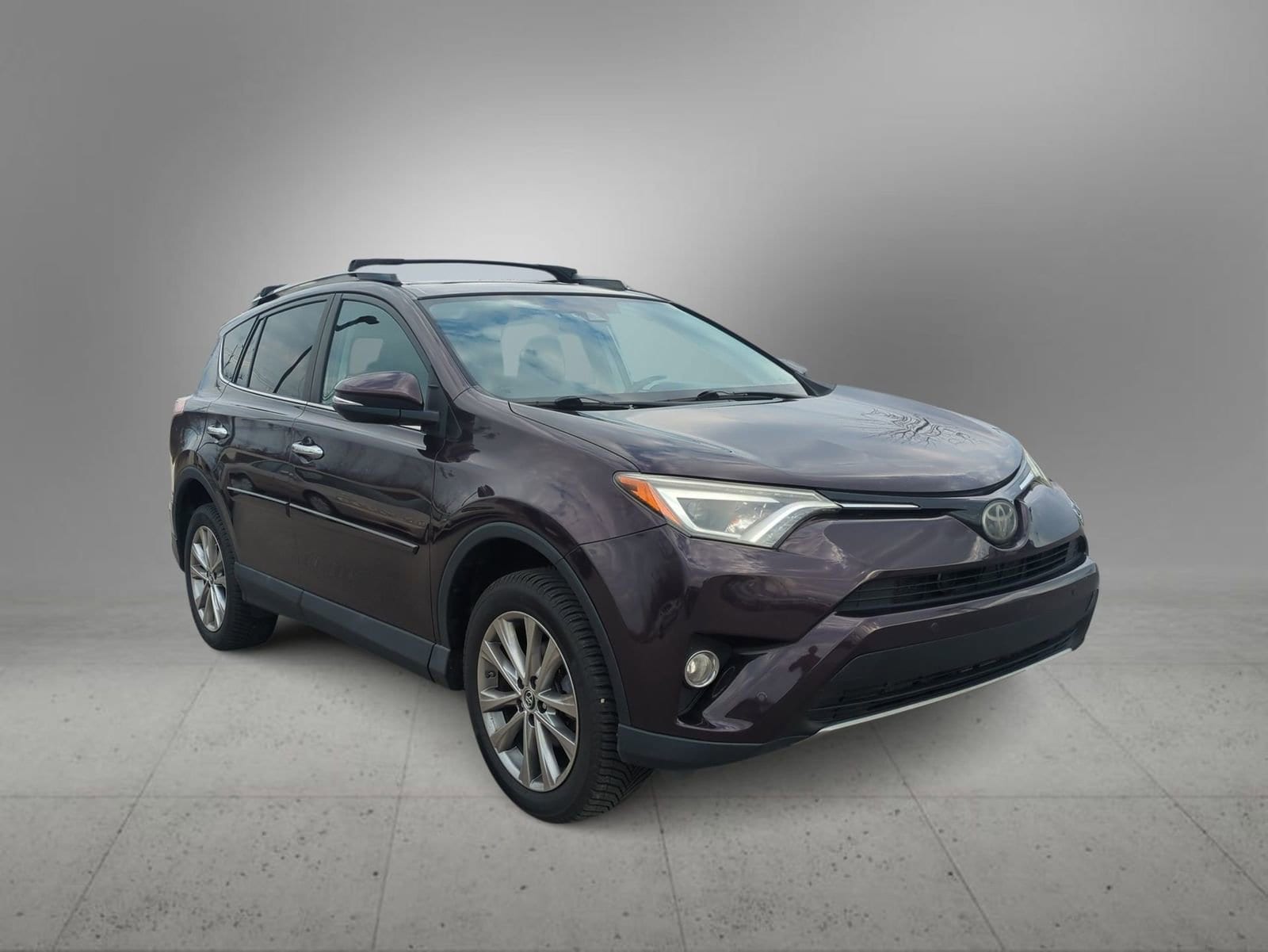 Thumbnail: 2017 Toyota RAV4 - 2
