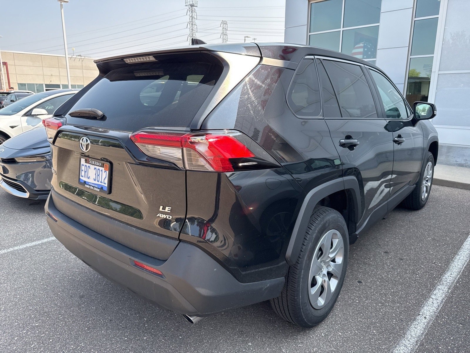 Thumbnail: 2022 Toyota RAV4 - 4