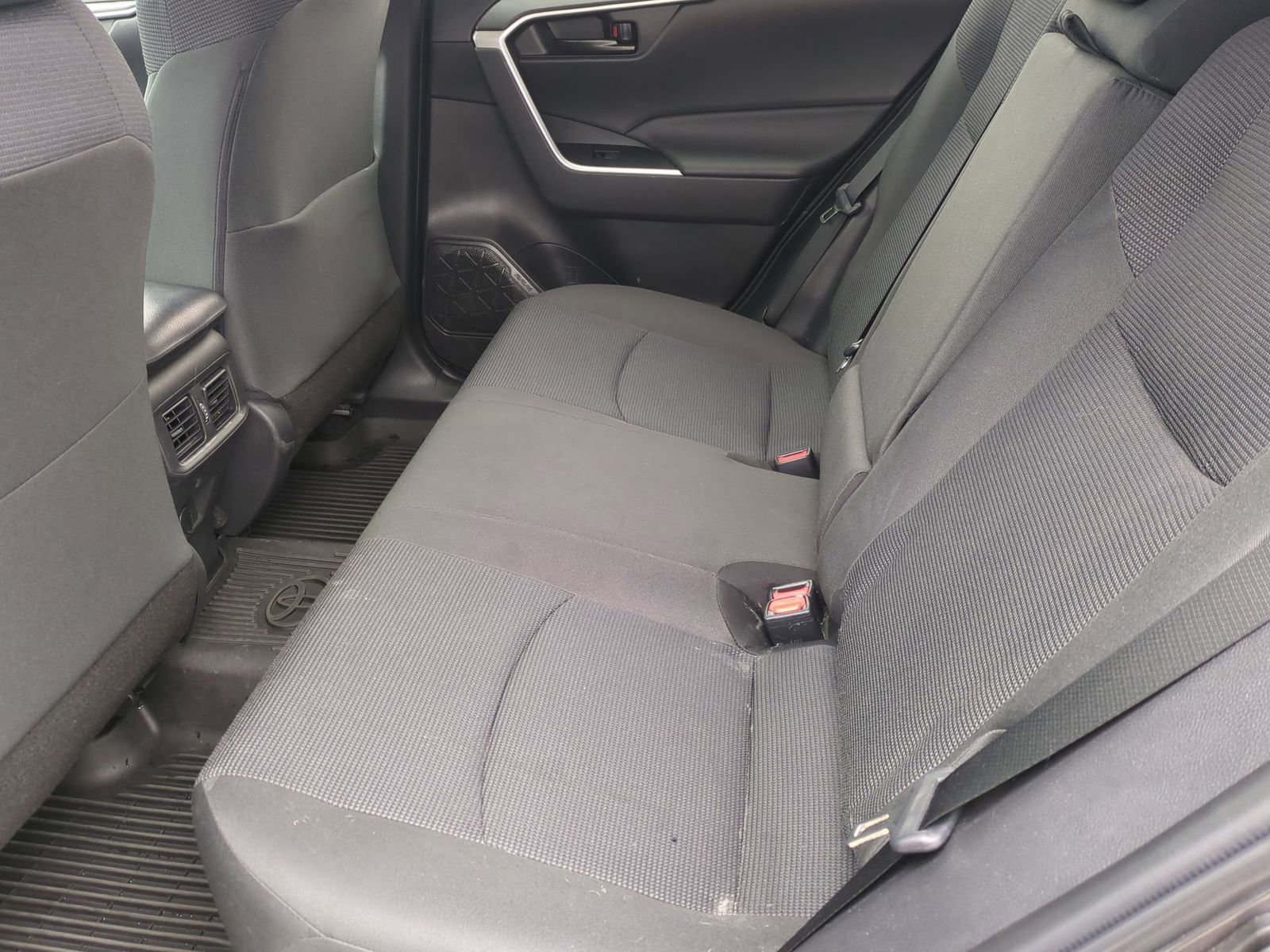 Thumbnail: 2023 Toyota RAV4 - 18