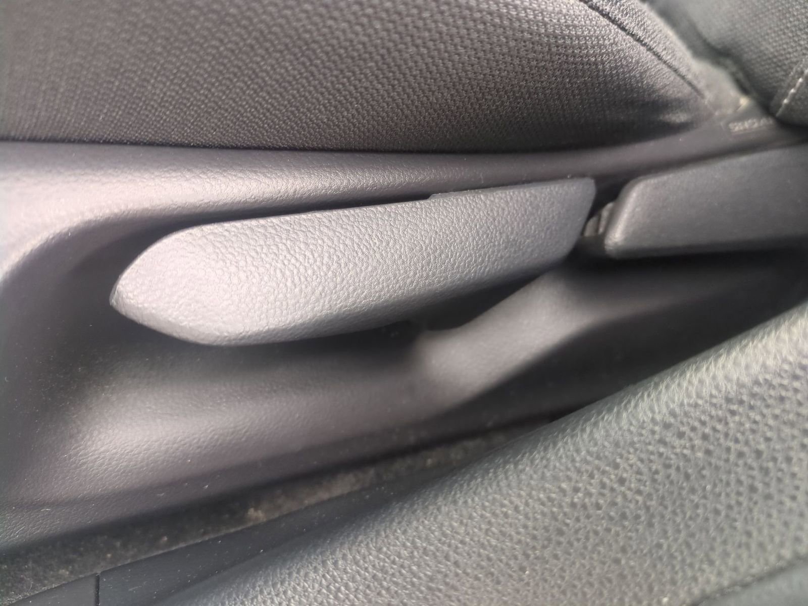 Thumbnail: 2023 Toyota Corolla - 17