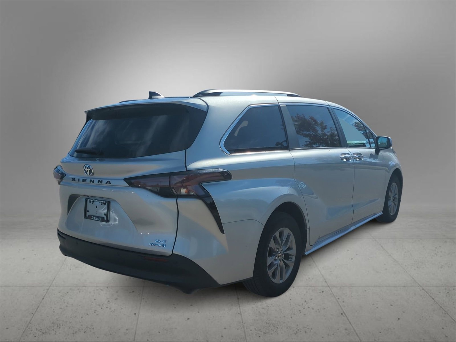 Thumbnail: 2024 Toyota Sienna - 8