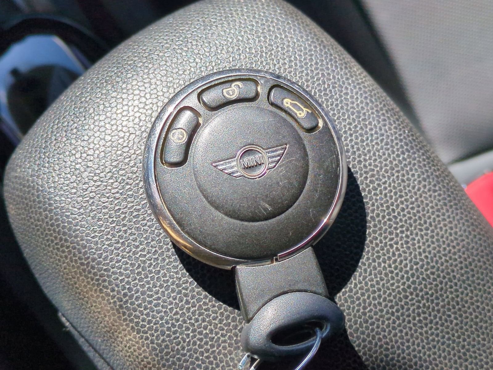 Thumbnail: 2014 MINI Cooper Countryman - 33