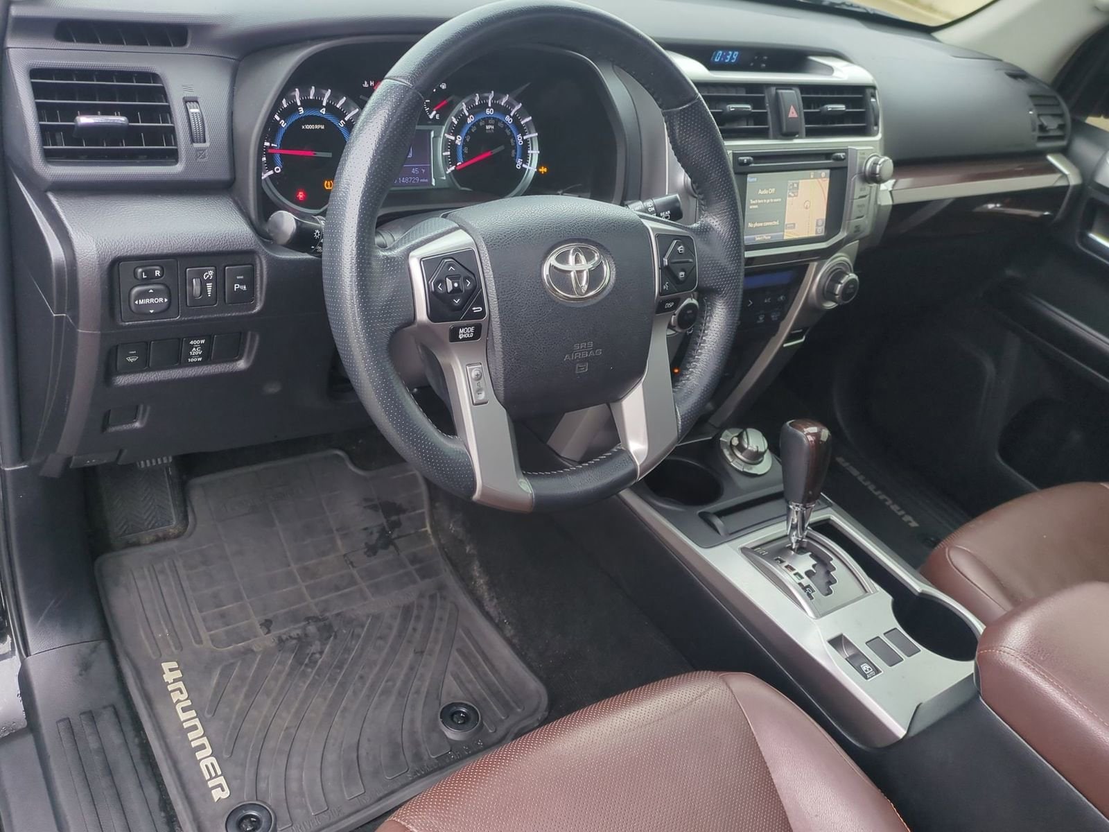 Thumbnail: 2015 Toyota 4Runner - 10