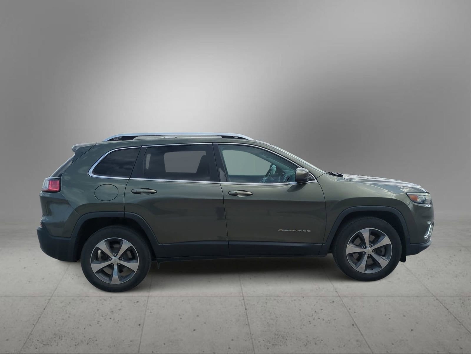 Thumbnail: 2019 Jeep Cherokee - 9