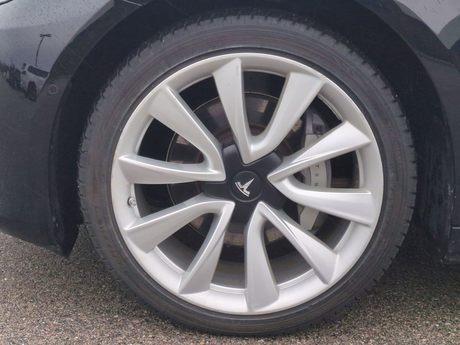 Thumbnail: 2018 Tesla Model 3 - 14