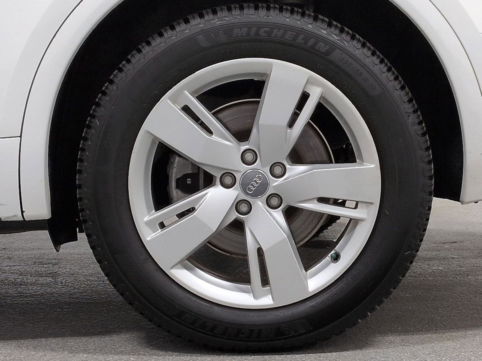 Thumbnail: 2018 Audi Q5 - 13