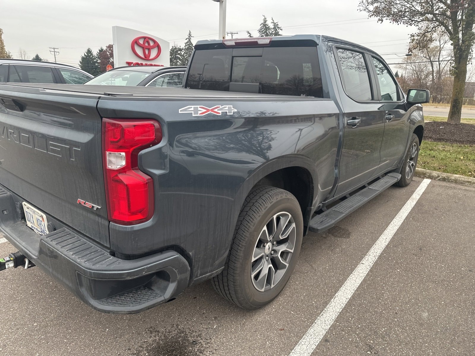 Thumbnail: 2020 Chevrolet Silverado 1500 - 3